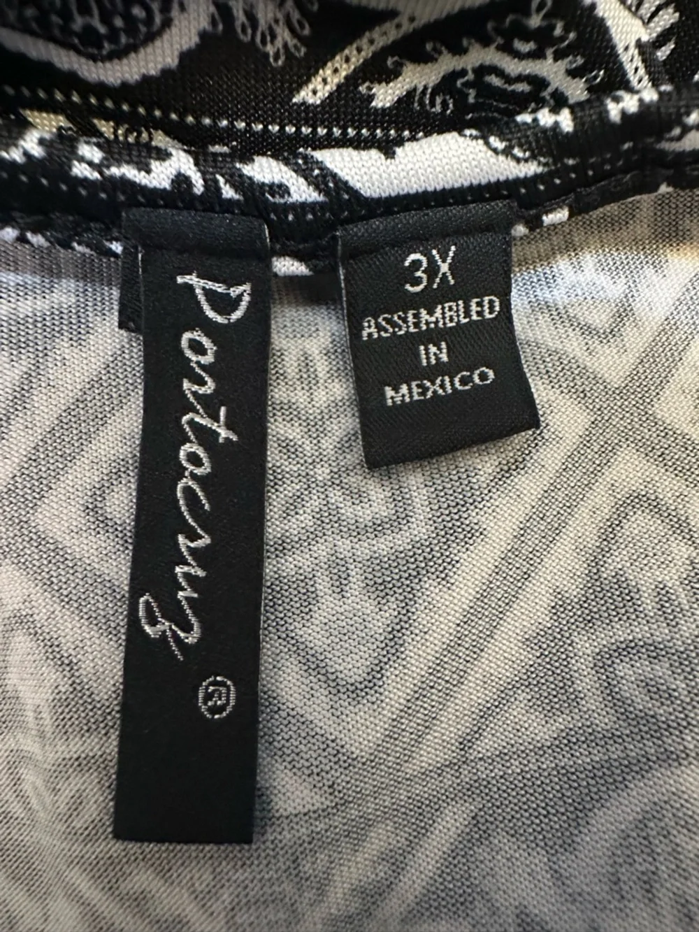 #180-‎ Black & White Patterned Swim Coverup Dress